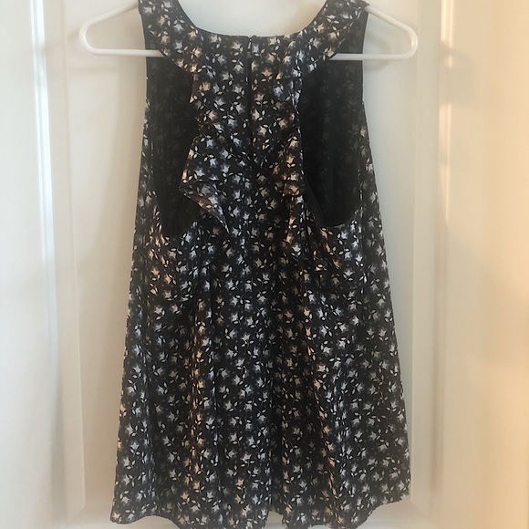 LOFT Sleeveless Top - Picture 4 of 13